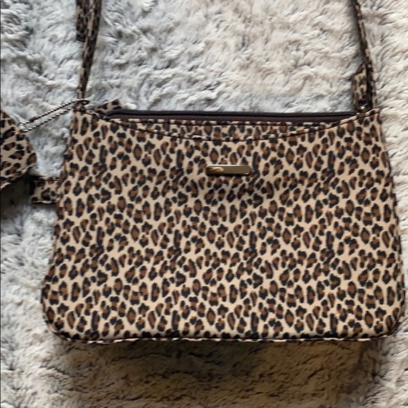 Vintage St. John’s Bay Cheetah Print Purse - Picture 2 of 6